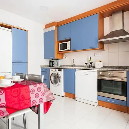 Appartamento Tres Dormitorios, 2 Banos Pza Espana Con Garage